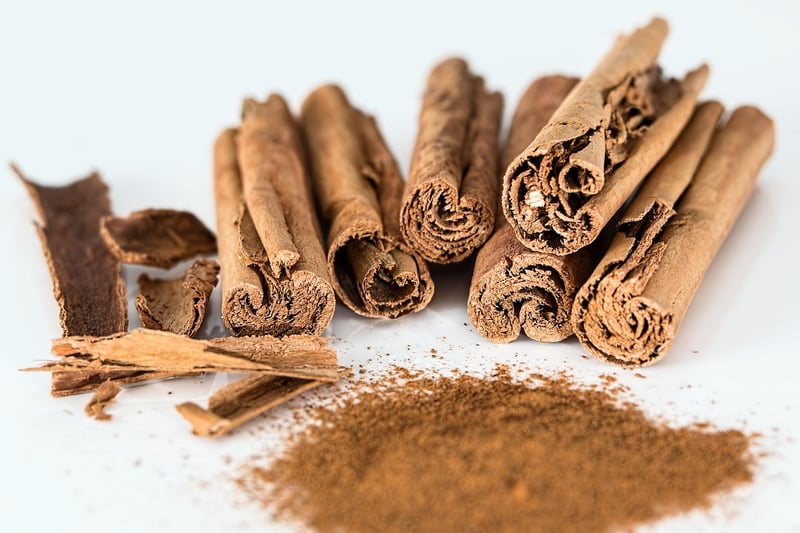 Cinnamon sticks